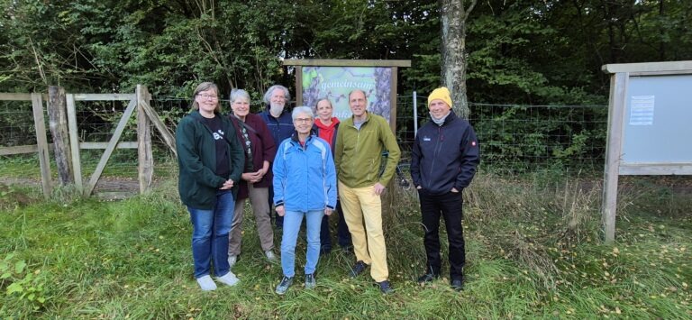 Summen, Lernen, Staunen: GRÜNE Kaltenkirchen  & Umland zu Besuch im Bienengarten Kaltenkirchen